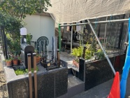 　ちょっとしたお庭スペースあります。倉庫は撤去済き🌳